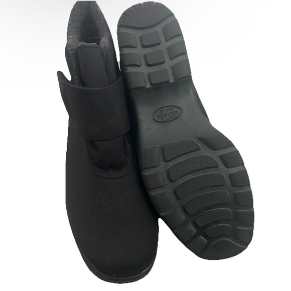 Toe Warmers Black Low Top Boots Size 9 - Picture 3 of 4